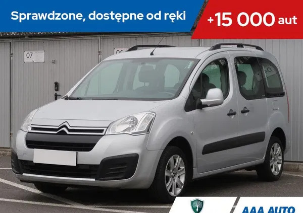 citroen berlingo lipsk Citroen Berlingo cena 39000 przebieg: 70860, rok produkcji 2016 z Lipsk